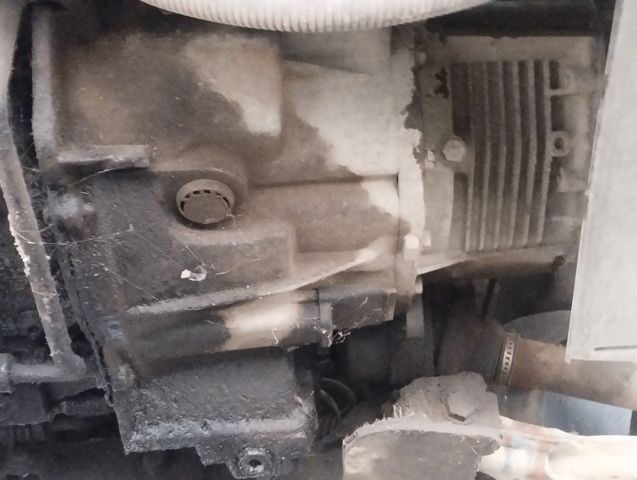 Mechaniczna skrzynia biegów w komplecie 20TA74 PEUGEOT