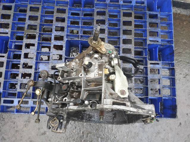Mechaniczna skrzynia biegów w komplecie 20TB78 PEUGEOT