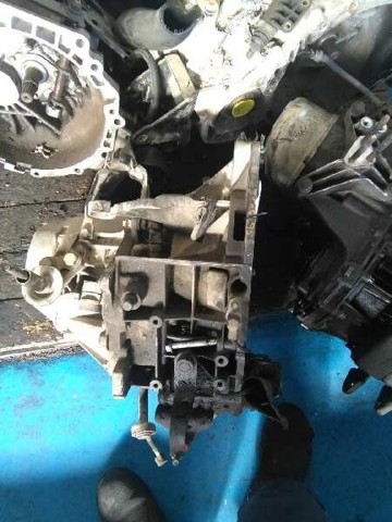 Mechaniczna skrzynia biegów w komplecie 20TB78 PEUGEOT