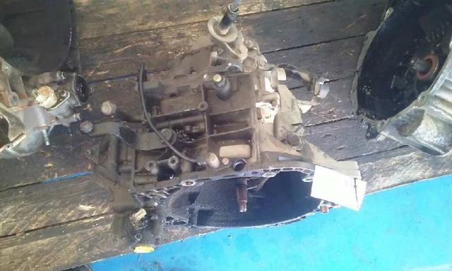 Mechaniczna skrzynia biegów w komplecie 20TB78 PEUGEOT