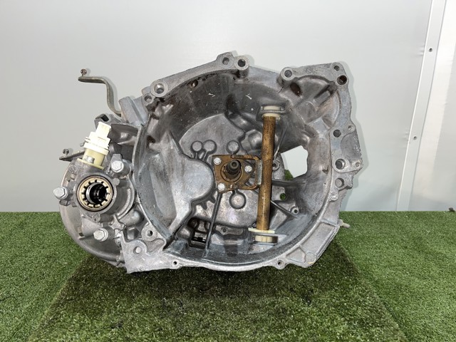 Mechaniczna skrzynia biegów w komplecie 20TD93 PEUGEOT