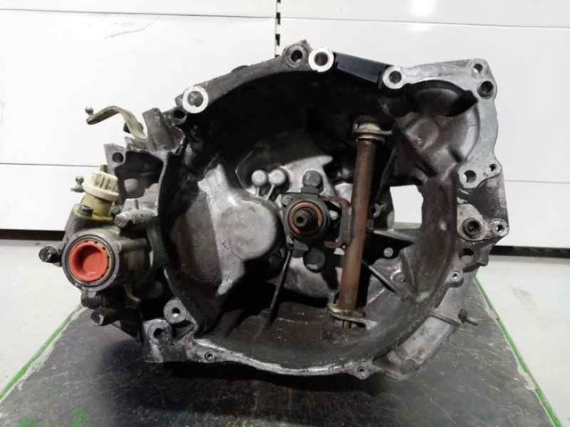 Mechaniczna skrzynia biegów w komplecie 20TD93 PEUGEOT
