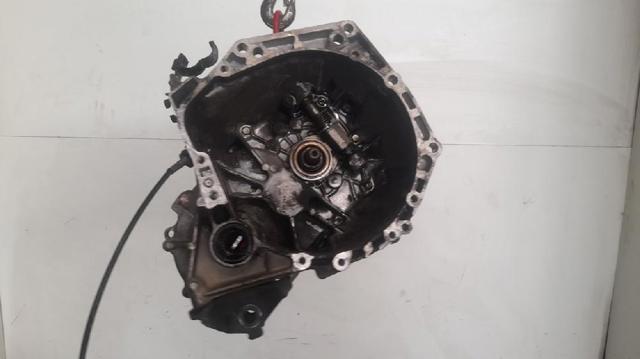 Mechaniczna skrzynia biegów w komplecie 20TT01 PEUGEOT