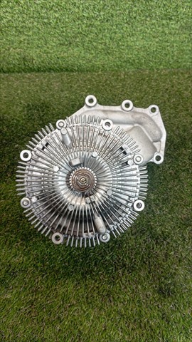 Pompa chłodząca wodna 210102W227 NISSAN