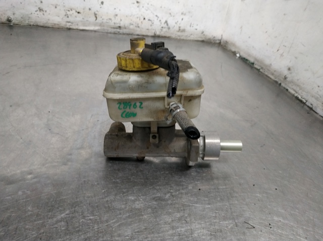 Główny cylinder hamulców 21027099 VAG