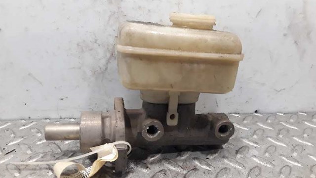 Cylinder hamulcowy Volkswagen Bora