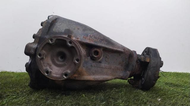 Obudowa reduktora mostu tylnego 2103510805 MERCEDES