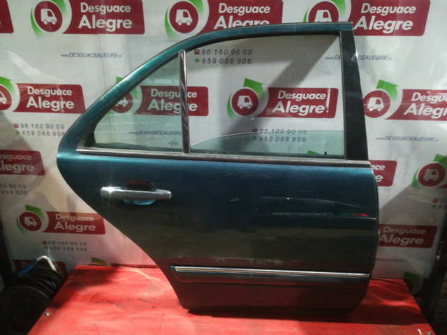Drzwi tylne prawe 210730240528 MERCEDES