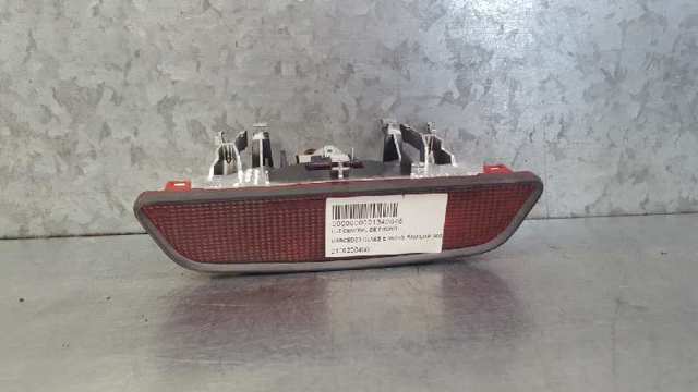 Lampa stop tylna dodatkowa do Mercedes E S210