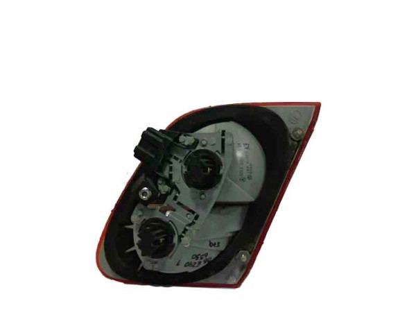Lampa zespolona tylna lewa wewnętrzna 2108200964 MERCEDES