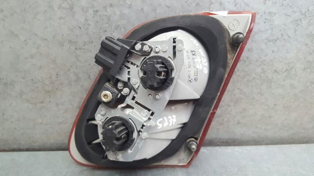 Lampa zespolona tylna lewa wewnętrzna 2108200964 MERCEDES
