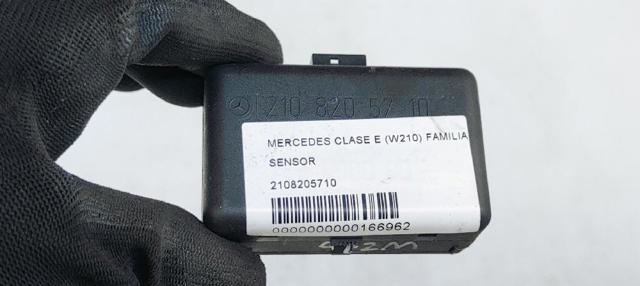 2108205710 Mercedes