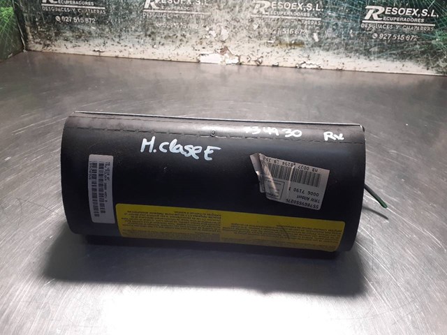 Poduszka powietrzna (Airbag) pasażera 2108600805 MERCEDES