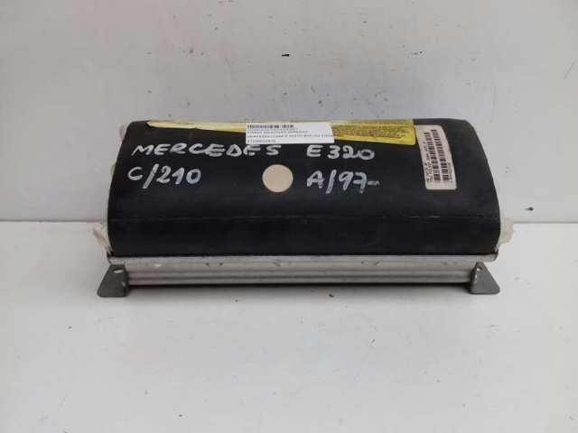 Poduszka powietrzna (Airbag) pasażera 2108600805 MERCEDES