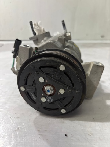 2112668 Ford