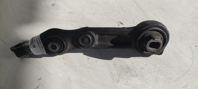 Silentblock przedniego wahacza dolnego 2113331114 MERCEDES