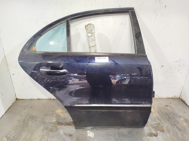 Drzwi tylne prawe 211730020528 MERCEDES