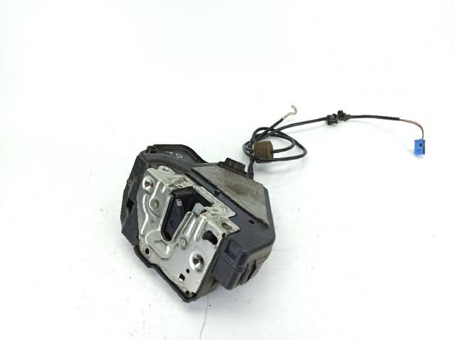 Zamek drzwi tylnych prawych 2117300635 MERCEDES
