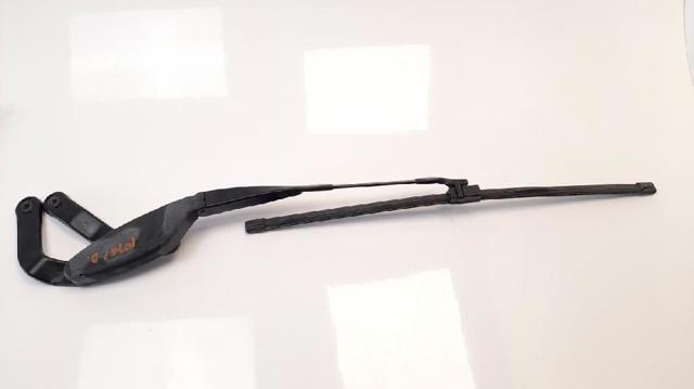 Ramię wycieraczki szyby przedniej 2118200444 MERCEDES