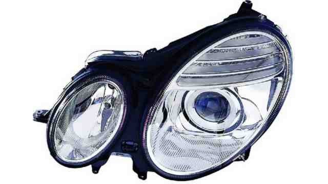 Reflektor lewy 2118202961 MERCEDES