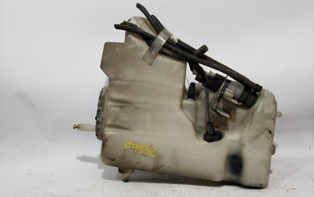 Zbiorniczek spryskiwacza szyb 2118601460 MERCEDES