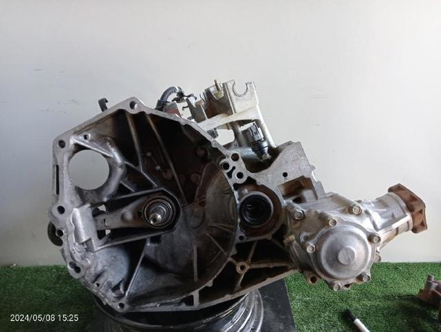 Mechaniczna skrzynia biegów w komplecie do Honda HR-V GH