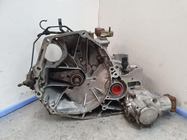 Kupić Mechaniczna skrzynia biegów w komplecie Honda HR-V  GH w dobrej cenie
