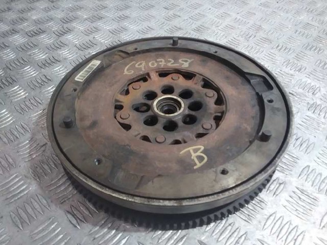 21217577479 BMW