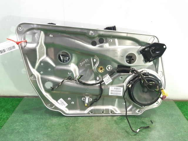 Mechanizm podnoszenia szyby drzwi przednich lewych 2127201579 MERCEDES