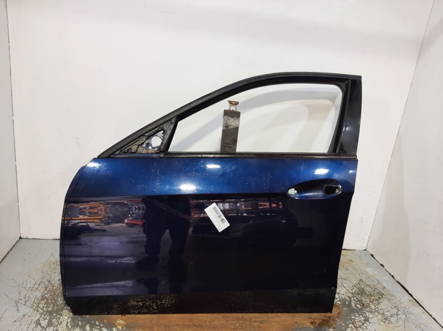 Drzwi przednie lewe 2127205300 MERCEDES