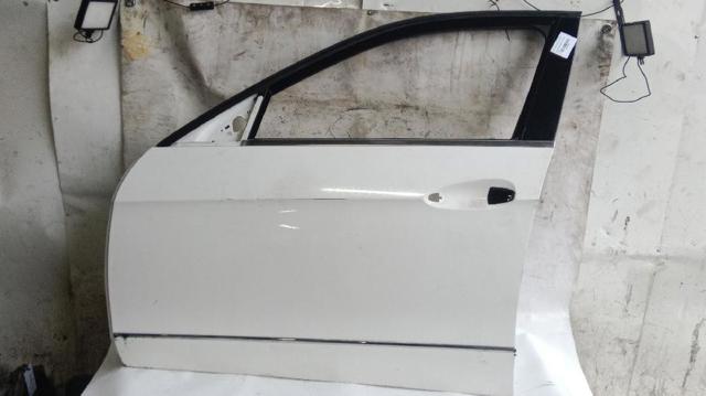 Drzwi przednie lewe 2127205300 MERCEDES