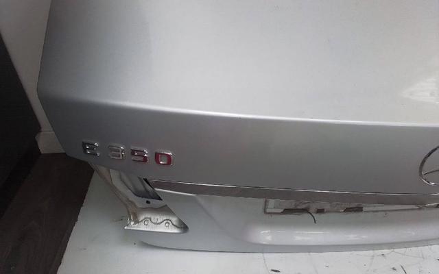 Klapa bagażnika 2127500975 MERCEDES