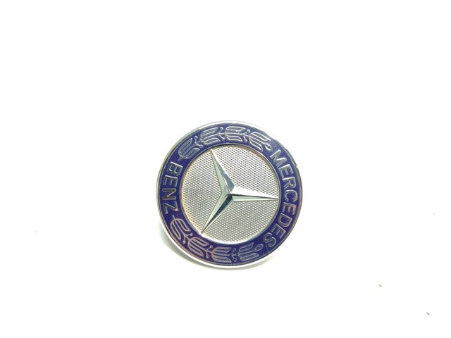 Emblemat na maskę 2128170316 MERCEDES