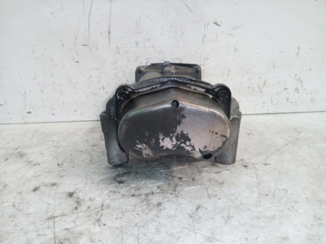 Pompa oleju Hyundai Trajet FO