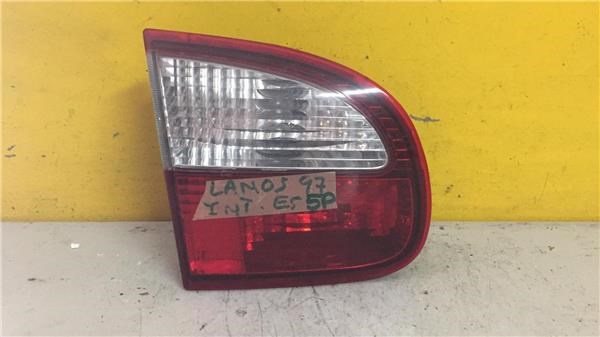 Lampa zespolona tylna lewa wewnętrzna 213280L GM