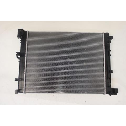 Chłodnica silnika 214105FA0A RENAULT