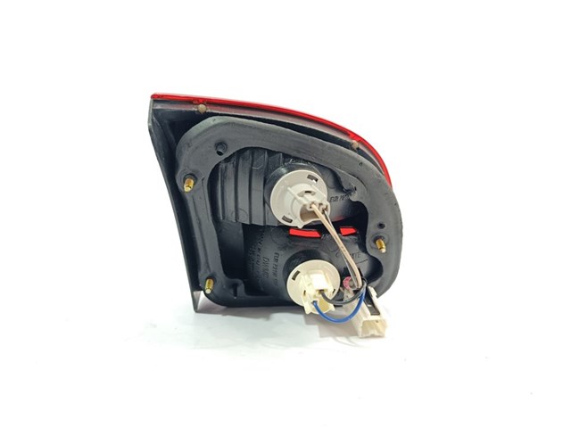 Lampa zespolona tylna prawa wewnętrzna 214646R GM