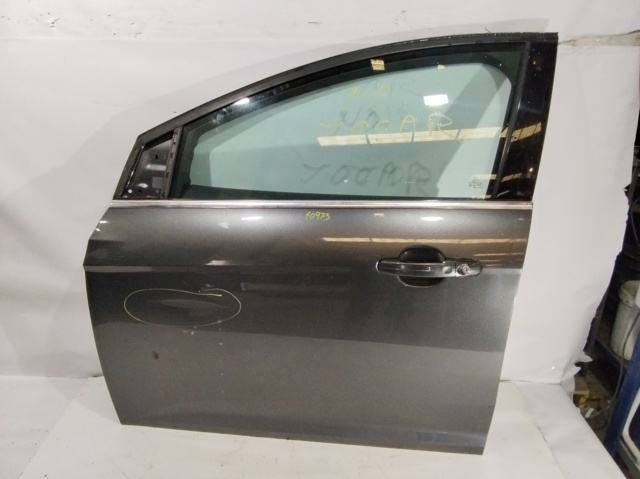 Drzwi przednie lewe 2147846 FORD