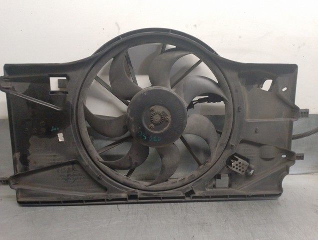 Wentylator elektryczny układu chłodzenia kompletny (silnik+wirnik) 214810039R RENAULT