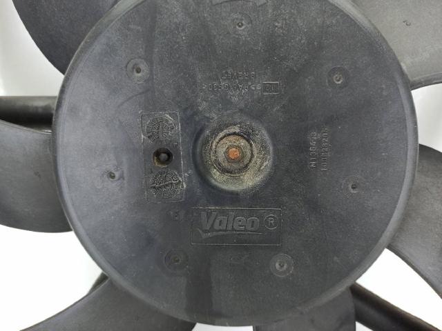 Wentylator elektryczny układu chłodzenia kompletny (silnik+wirnik) 214810898R RENAULT