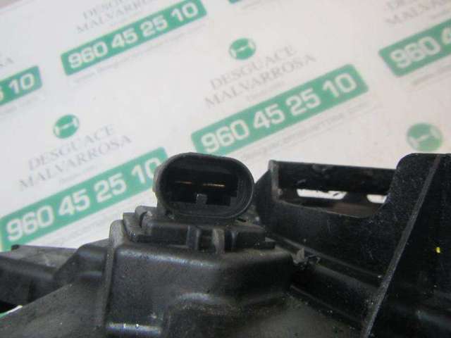 Wentylator elektryczny układu chłodzenia kompletny (silnik+wirnik) 214814342R RENAULT