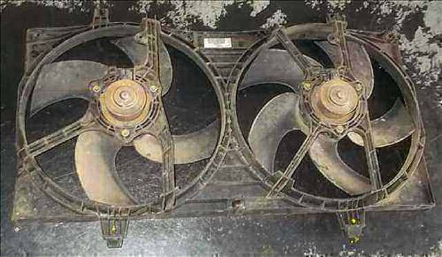 Dyfuzor chłodnicy, w komplecie z silnikiem i wirnikiem 21481BM410 NISSAN