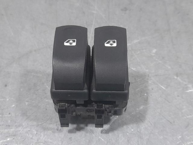 214939A Renault (RVI)