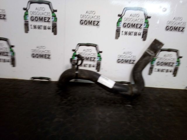 Przewód (króciec) chłodnicy górny 215014119R RENAULT