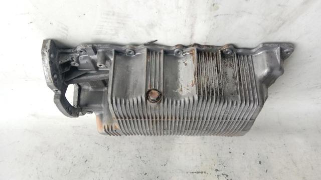 Miska olejowa silnika KIA Carens 1 FJ