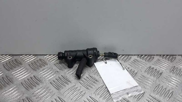 Cylinder sprzęgła główny 21521163899 BMW