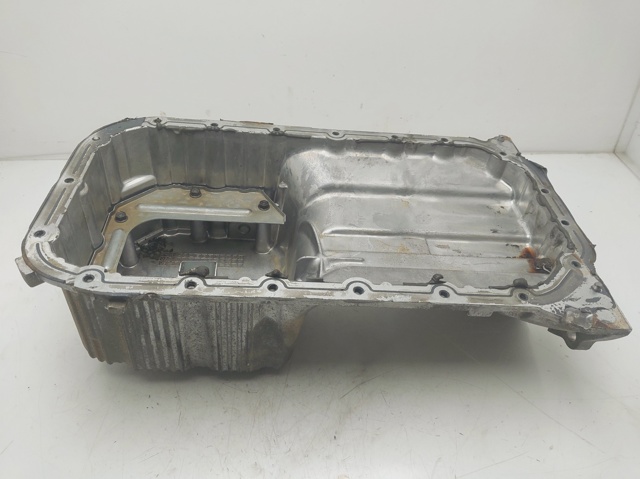 Miska olejowa silnika 2152123603 HYUNDAI