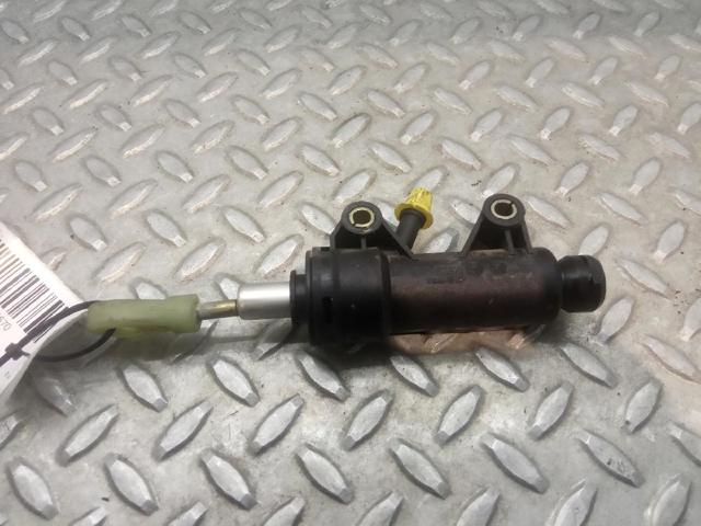 21526758822 BMW