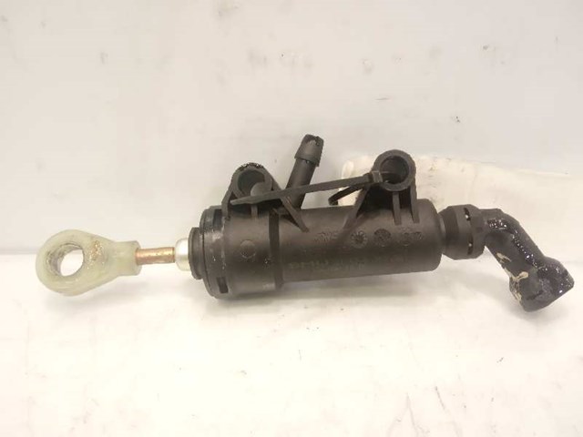 Cylinder sprzęgła główny 21526762081 BMW