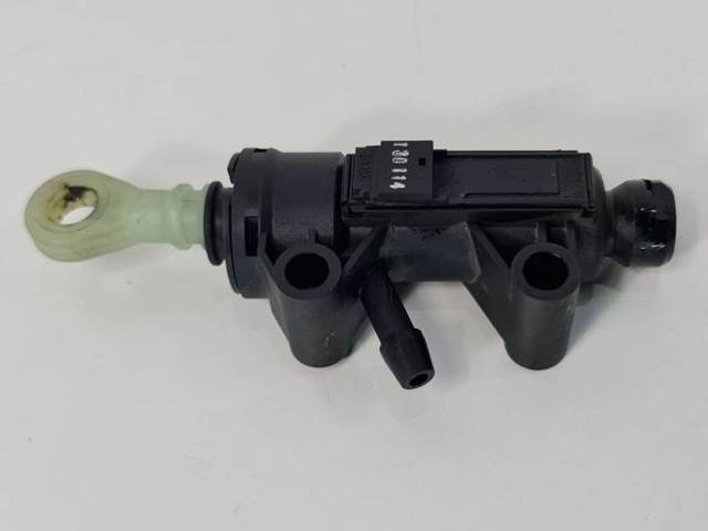 Cylinder sprzęgła główny 21526789732 BMW